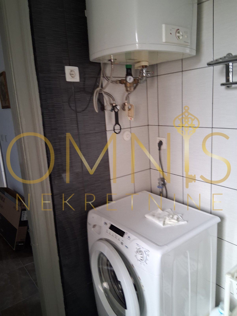 Rijeka, Školjić – trisobno stanovanje 67 m², 1. nadstropje, odlična lega