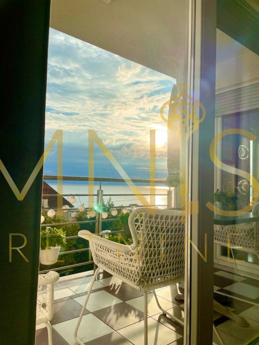 Opatija - Elegantno stanovanje s panoramskim pogledom na morje