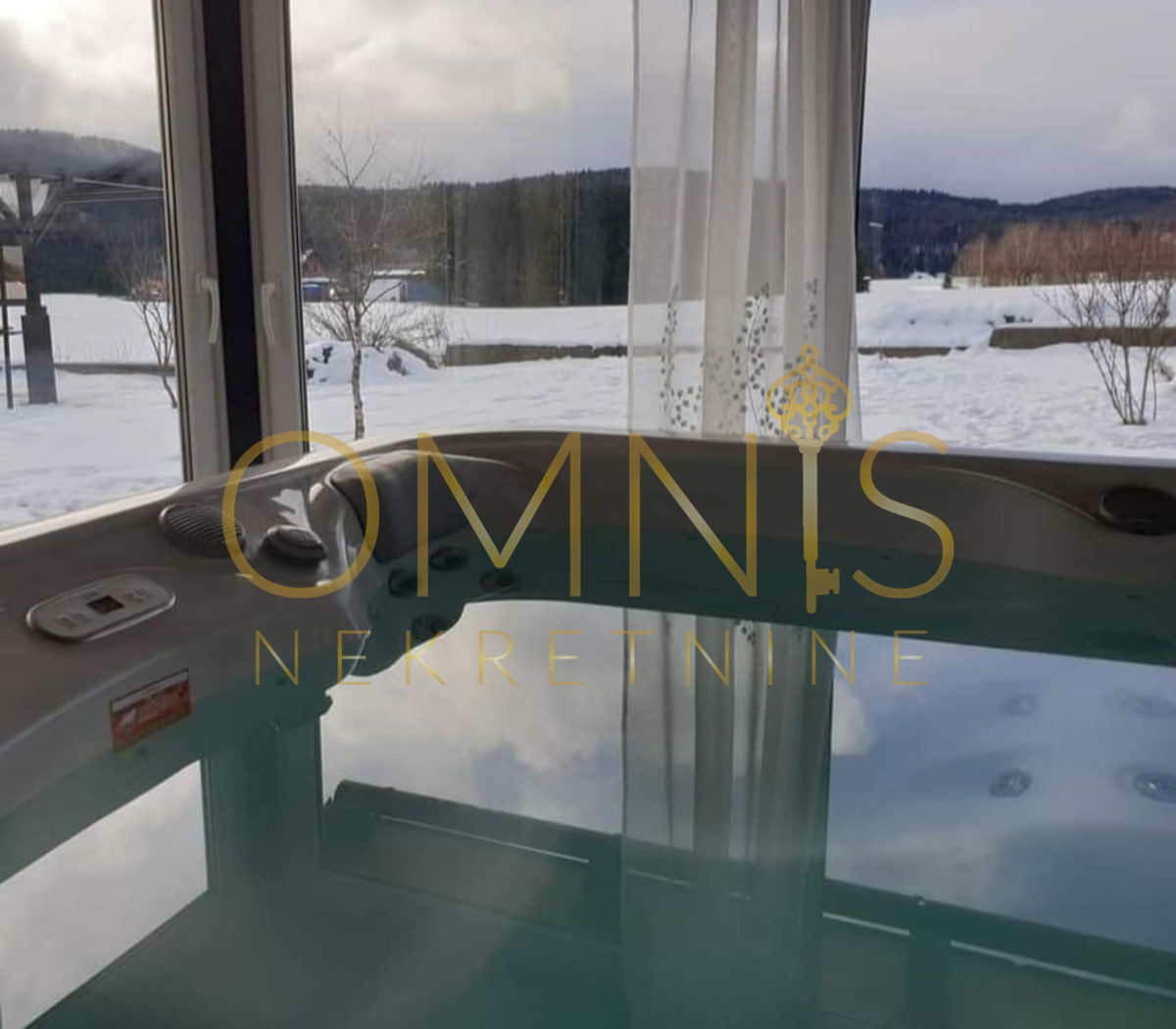 Čudovita počitniška hiša v Ravni Gori, 345 m² + zemljišče 1300 m²