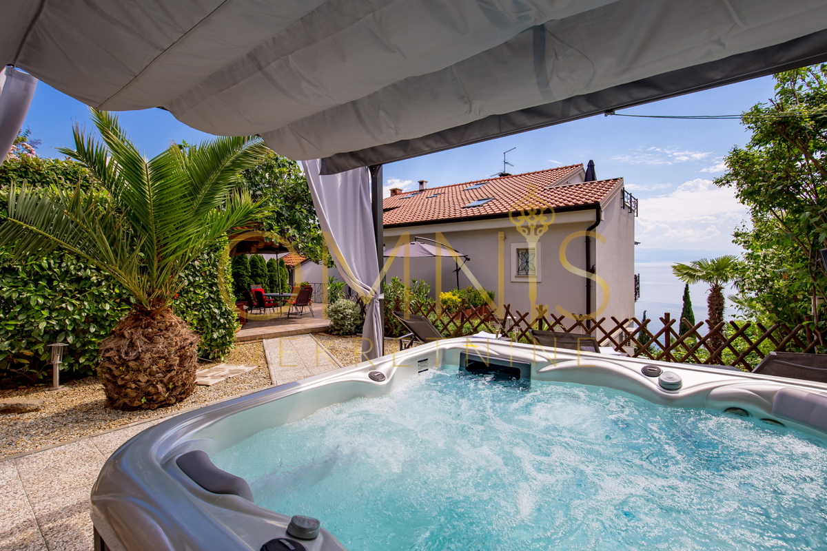 Opatija - Dvoetažni luksuzni stan, 222 m2