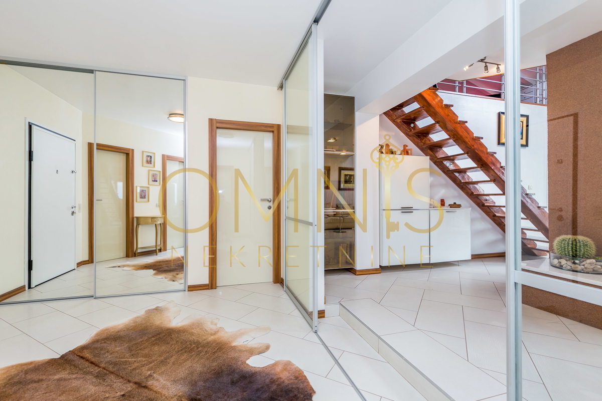 Opatija - Dvoetažni luksuzni stan, 222 m2