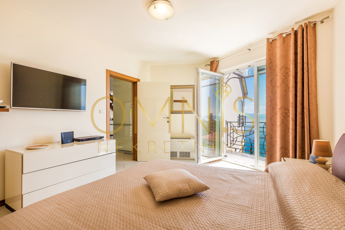 Opatija - Dvoetažni luksuzni stan, 222 m2