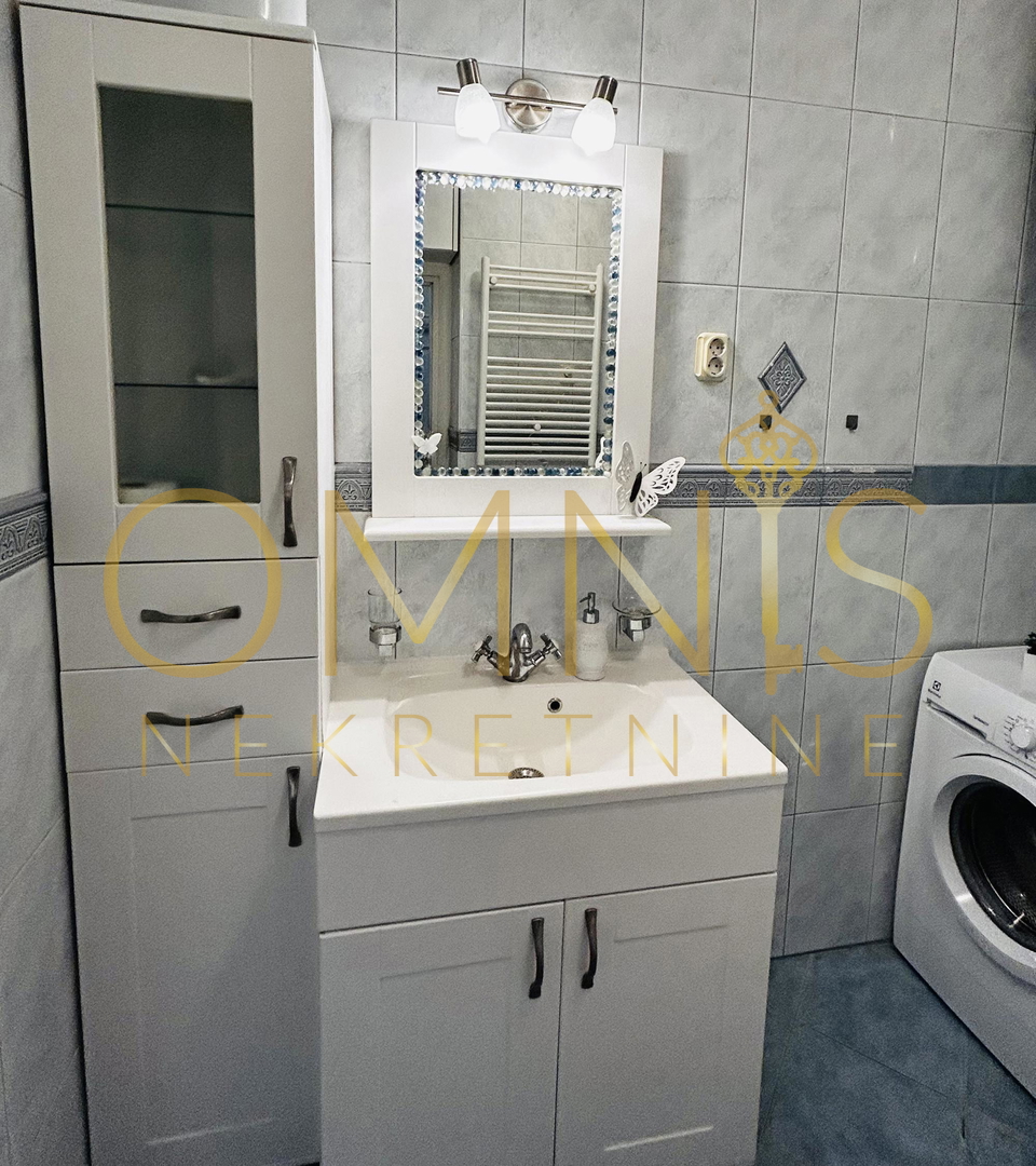 Stan Rijeka (Belveder), 54 m², 2-sobno + dnevna soba