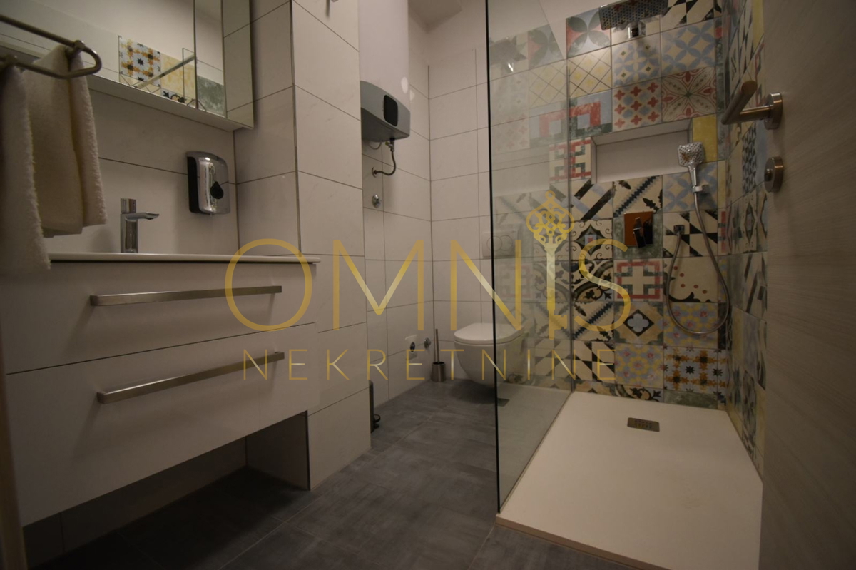 Stan za prodajo – Reka, center – 73 m²