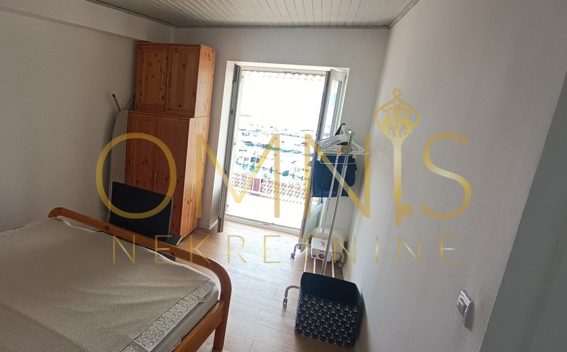 Novi Vinodolski – 30 m od morja, edinstven razgled!