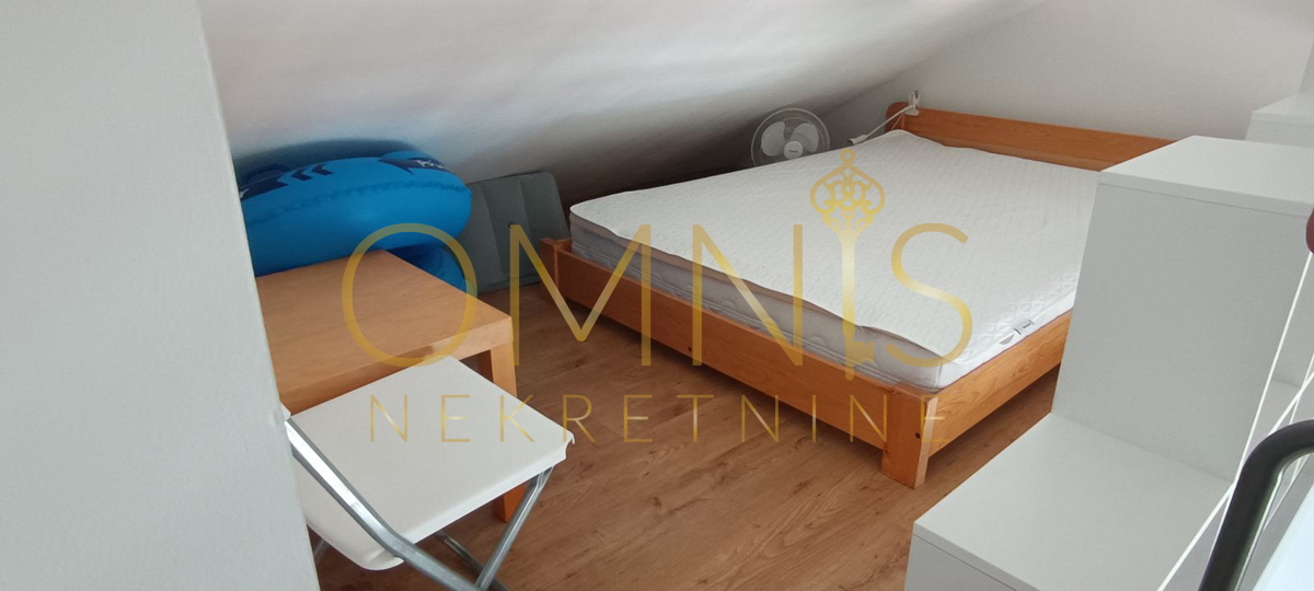 Novi Vinodolski – 30 m od morja, edinstven razgled!