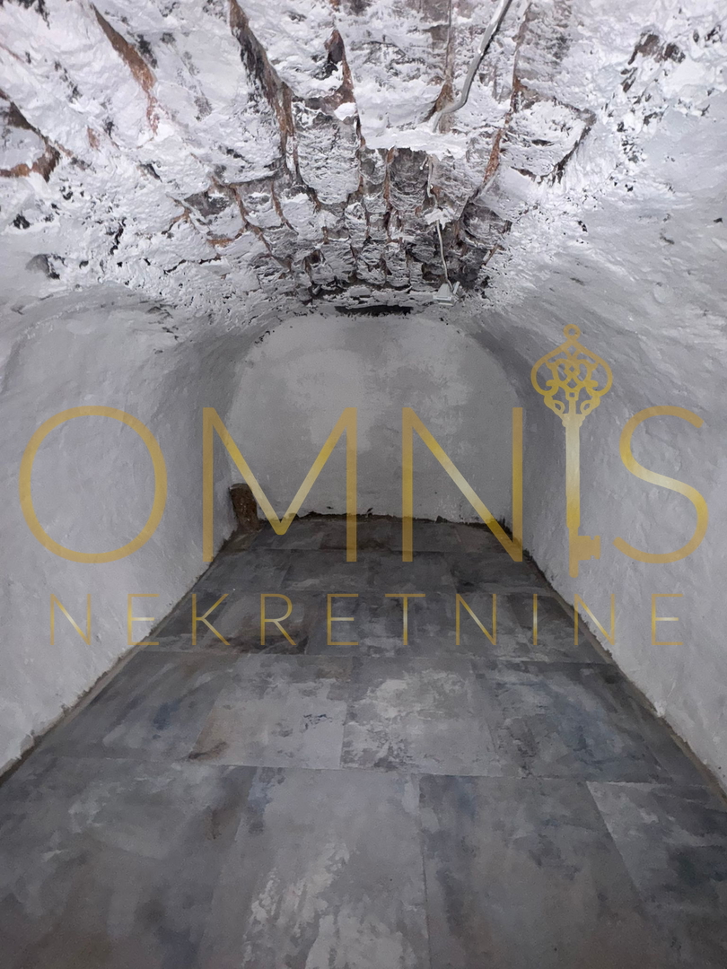 SRDOČI, DVOKRATNO STANOVANJE (PRIZEMLJE + KLET)