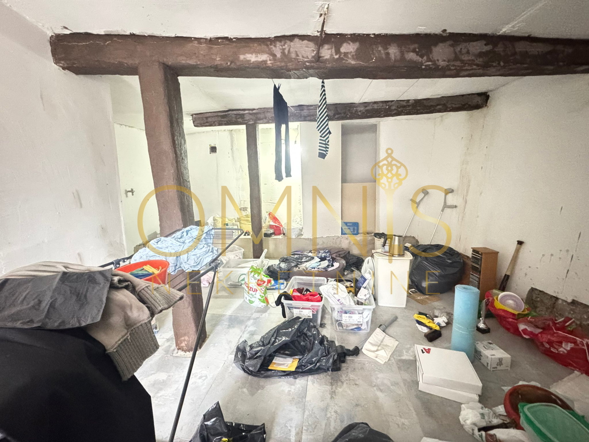 SRDOČI, DVOKRATNO STANOVANJE (PRIZEMLJE + KLET)