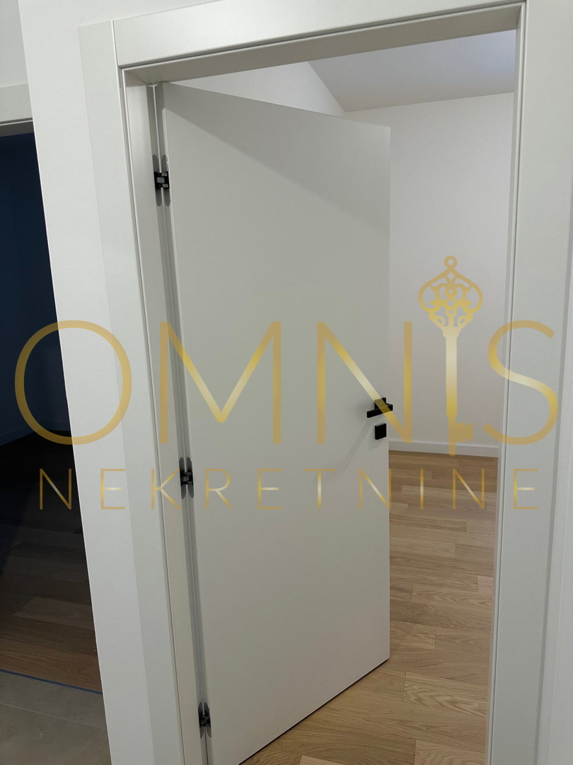 VIŠKOVO – NOVOGRADNJA, 3S+DB STANOVANJE Z BALKONOM IN 3 PARKIRNIMI MESTI!