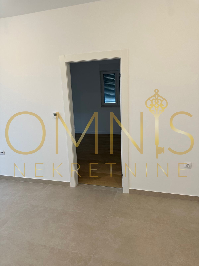 VIŠKOVO – NOVOGRADNJA, 3S+DB STANOVANJE Z BALKONOM IN 3 PARKIRNIMI MESTI!