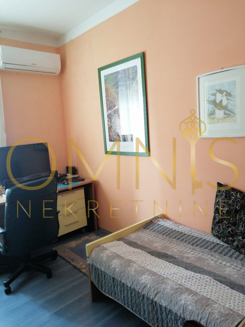 Adaptiran in opremljen stan, 80 m², Turnić – 2. nadstropje
