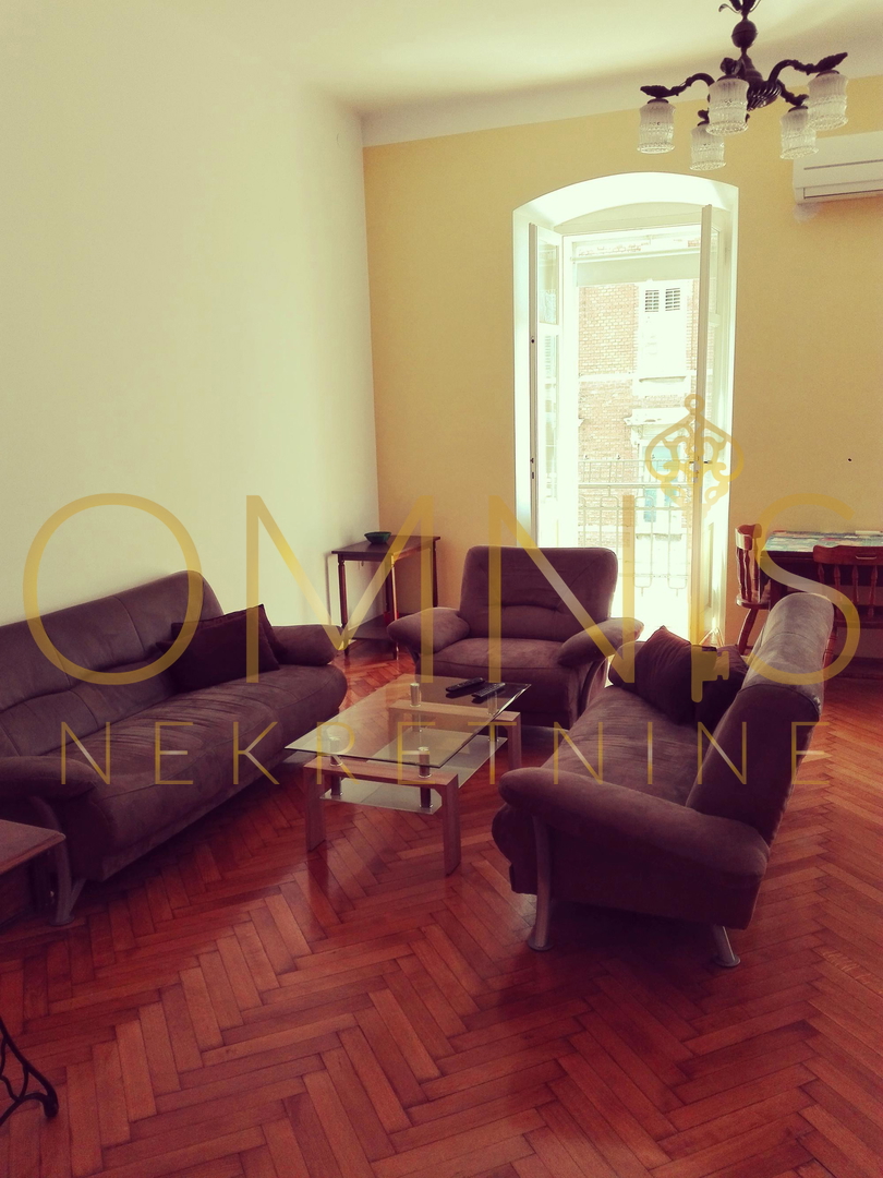 Rijeka, Center – prostorno stanovanje 80 m², 3-prostorsko