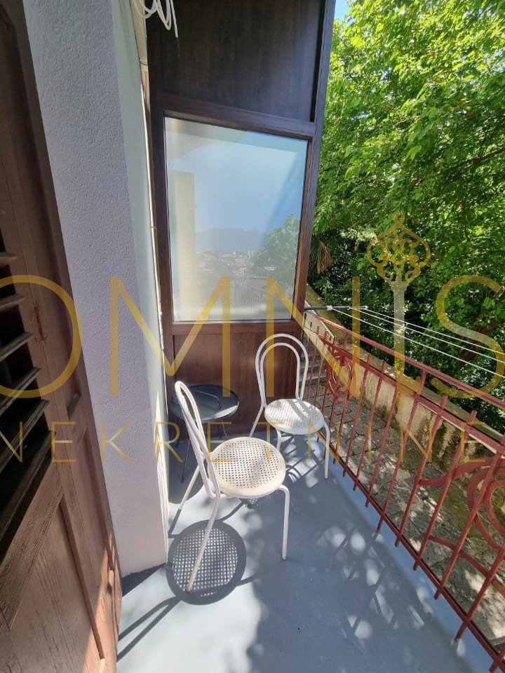 Enoposteljno stanovanje, Belveder, prvo nadstropje, 48 m², balkon