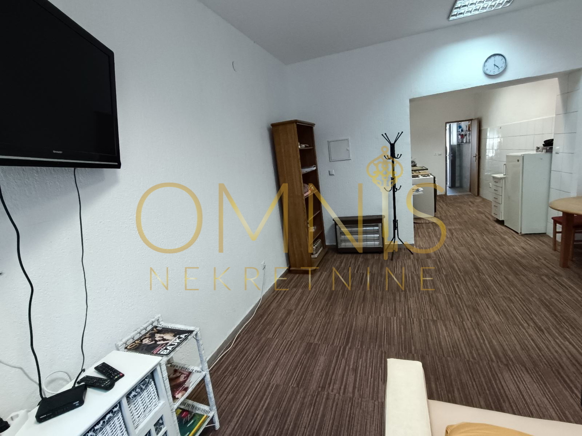 RIJEKA – POTOK, stanovanjsko/poslovni prostor 30 m²