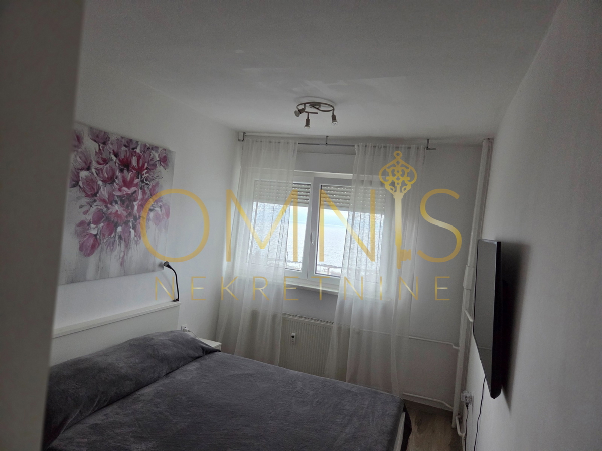 Turnić – prodaja udobnega 3S+DB stanovanja velikosti 88 m² s čudovitim odprtim pogledom na morje!