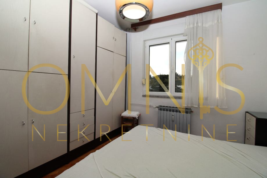 Stan Vojak / Trsat – 2S + DB, 54 m², 3. nadstropje, dvigalo