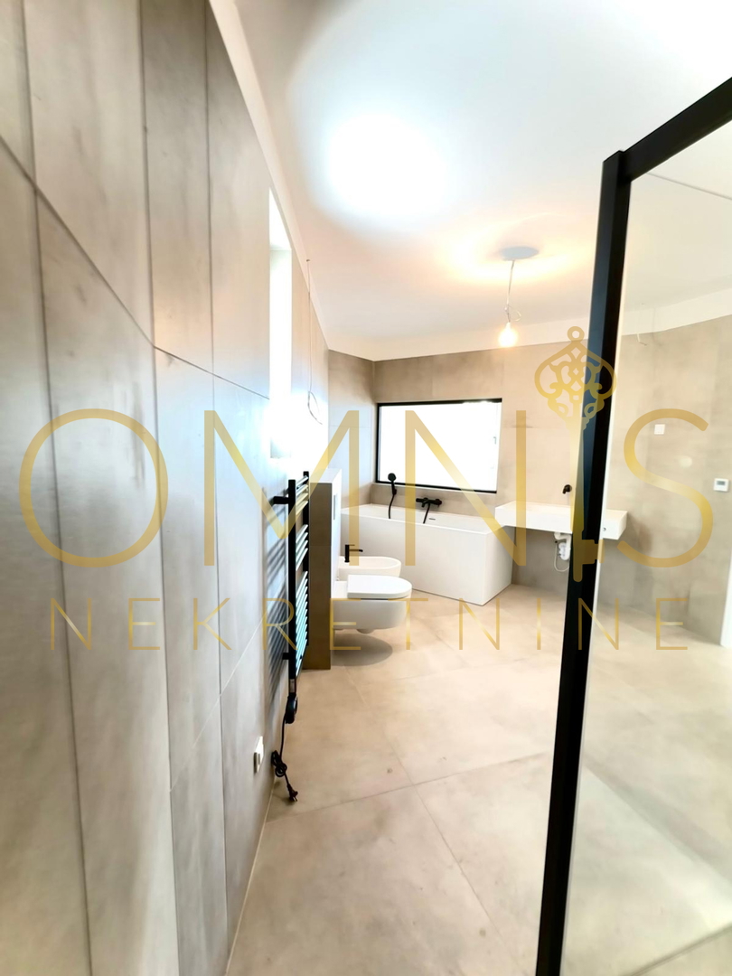 Opatija, center, penthouse z razgledom na morje, prodaja!