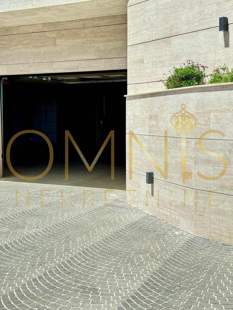 Opatija, center, penthouse z razgledom na morje, prodaja!
