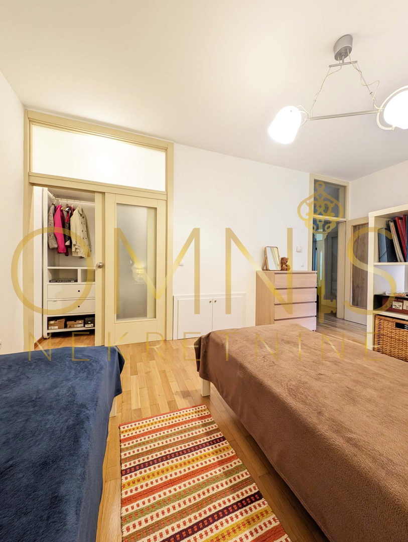 RIJEKA – CENTER: Prostoren dvonadstropni stan 159 m²