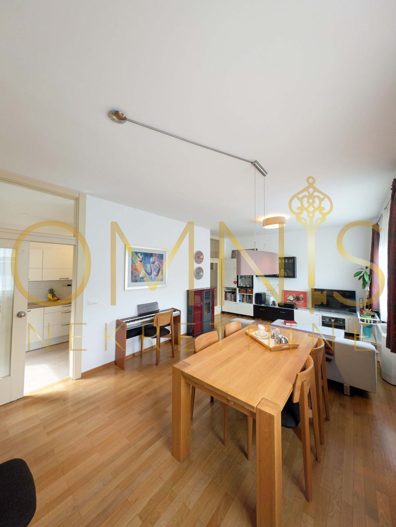 RIJEKA – CENTER: Prostoren dvonadstropni stan 159 m²