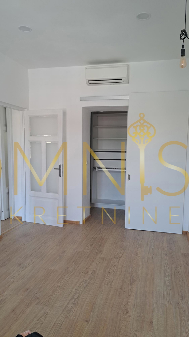 Popolnoma prenovljeno stanovanje 125 m² – dve ločeni stanovanjski enoti, Potok