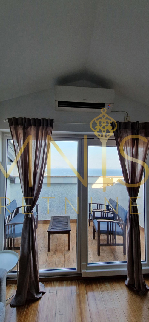 Pobri – Moderno stanovanje s čudovitim razgledom na Kvarner