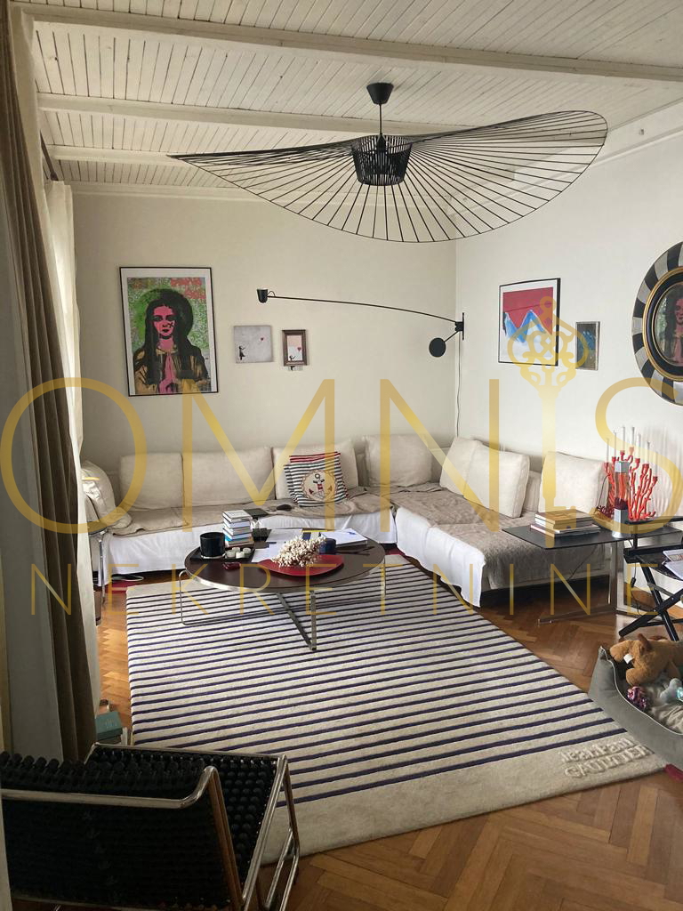 Prodaja se trisobno stanovanje v prvem vrsti ob morju – Reka, 110 m²