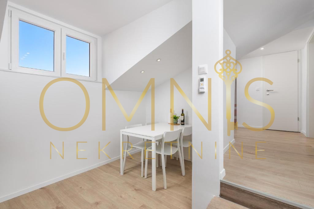 Opatija, center, 3S+DB, 85 m2, prodaja!