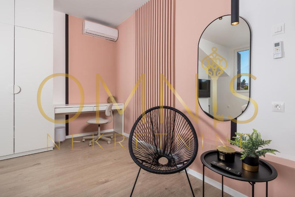 Opatija, center, 3S+DB, 85 m2, prodaja!