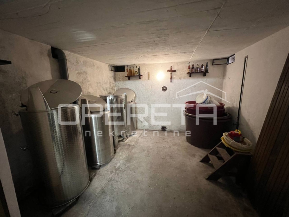 Prodaja, Hiša, Margečan, Margečan, Samostojeća, 135m2