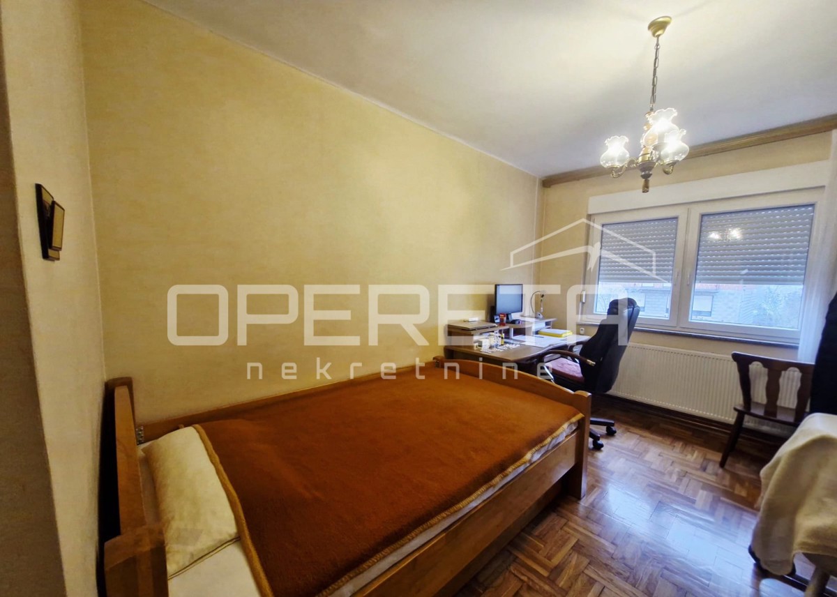 Prodaja, Hiša, Brdovec, Ilije Gregorića, Samostojeća, 218m2