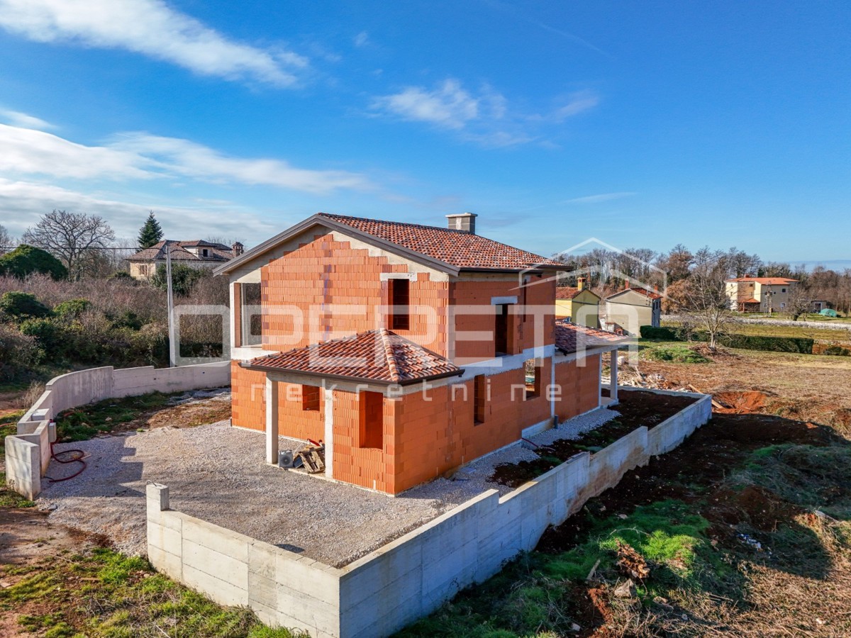 Istra, okolica Višnjana – Samostojna hiša v roh-bau fazi