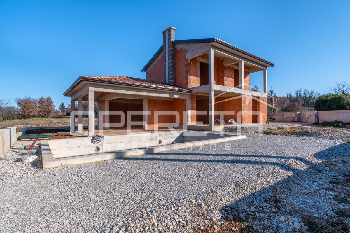 Istra, okolica Višnjana – Samostojna hiša v roh-bau fazi