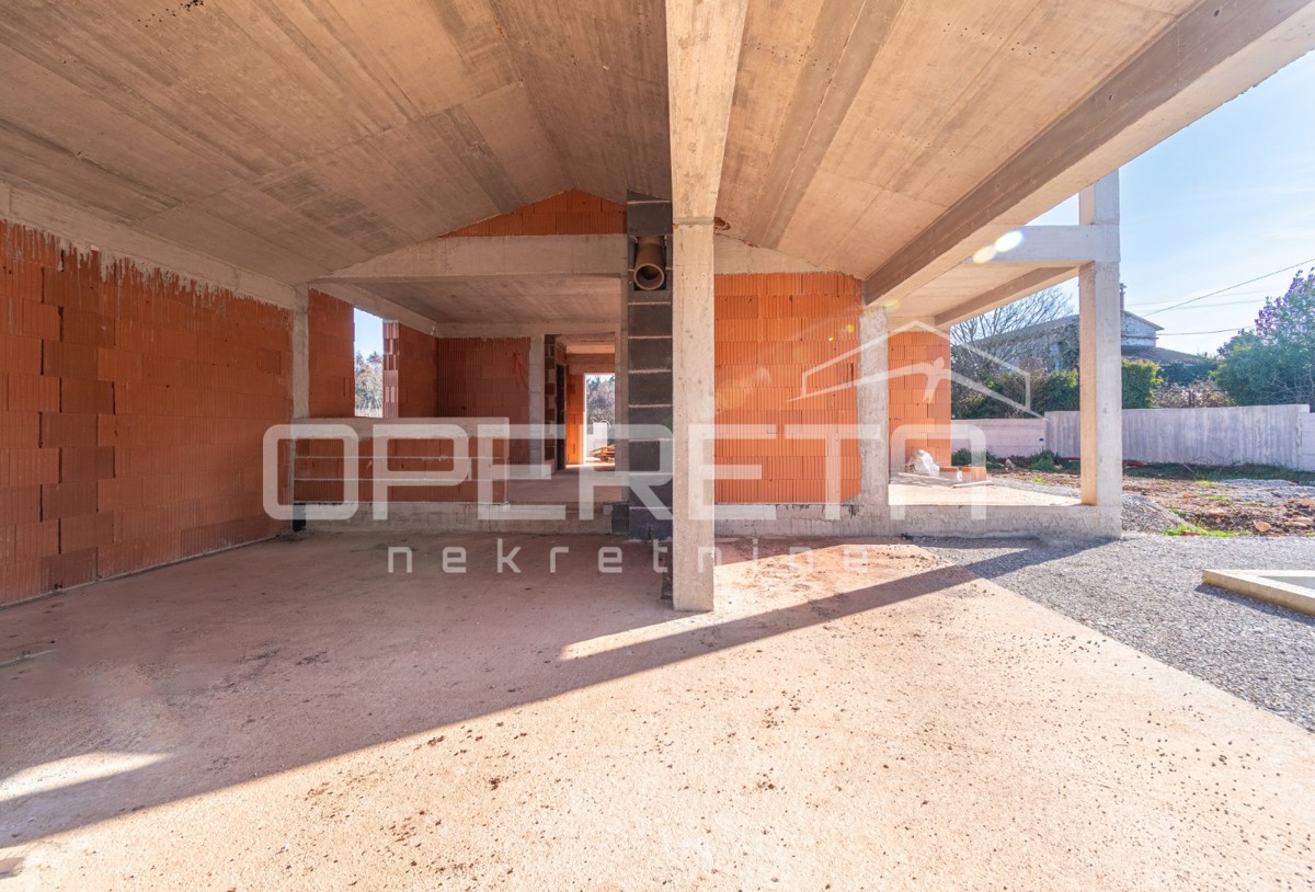 Istra, okolica Višnjana – Samostojna hiša v roh-bau fazi