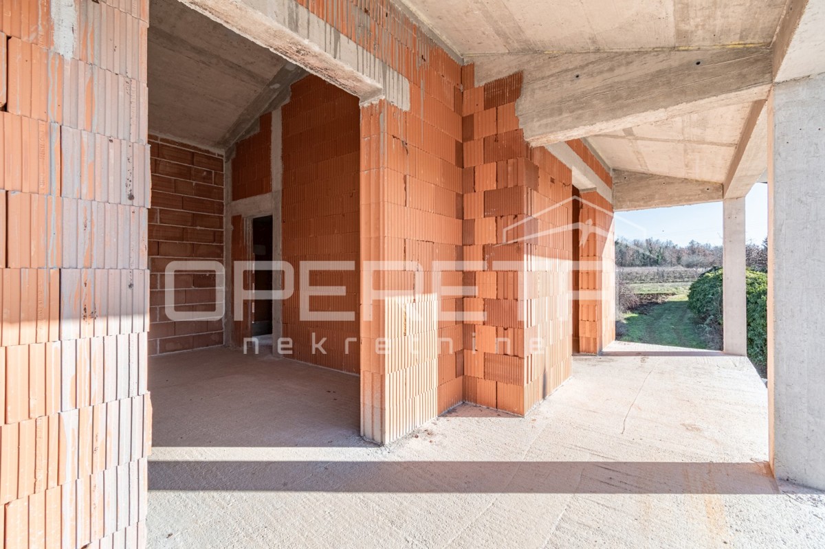 Istra, okolica Višnjana – Samostojna hiša v roh-bau fazi