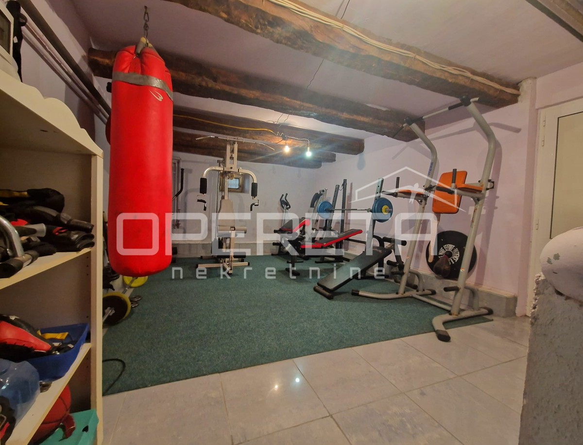 Prodaja, Hiša, Centar, Ulica Franje Tuđmana, Samostojeća, 430m2