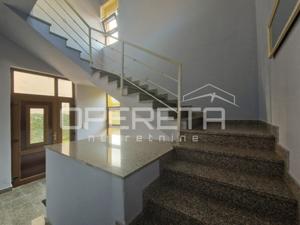 Prodaja, Hiša, Centar, Ulica Franje Tuđmana, Samostojeća, 430m2