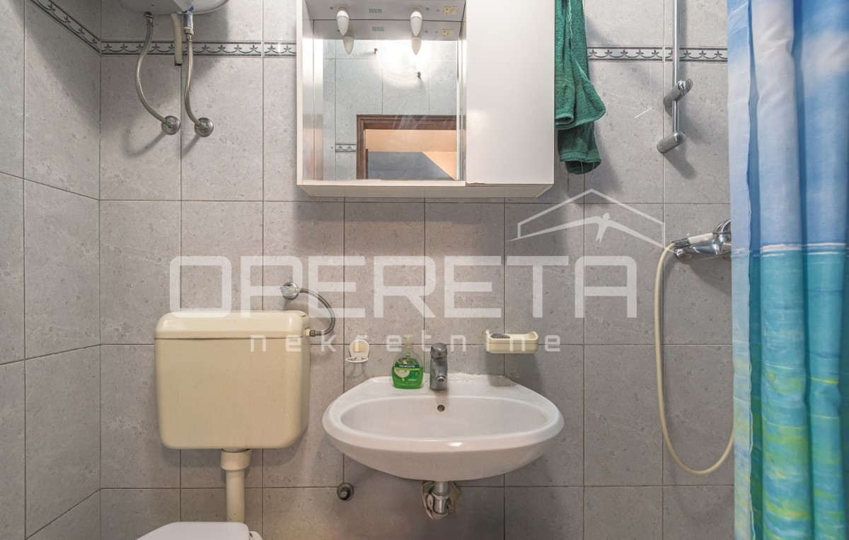 Istra, Medulin, PRILOŽNOST! Hiša v središču Medulina