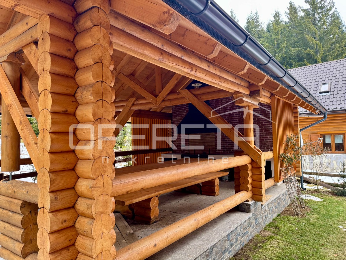 PRODAJA, GORSKI KOTAR, MRKOPALJ, PLANINSKA HIŠA.