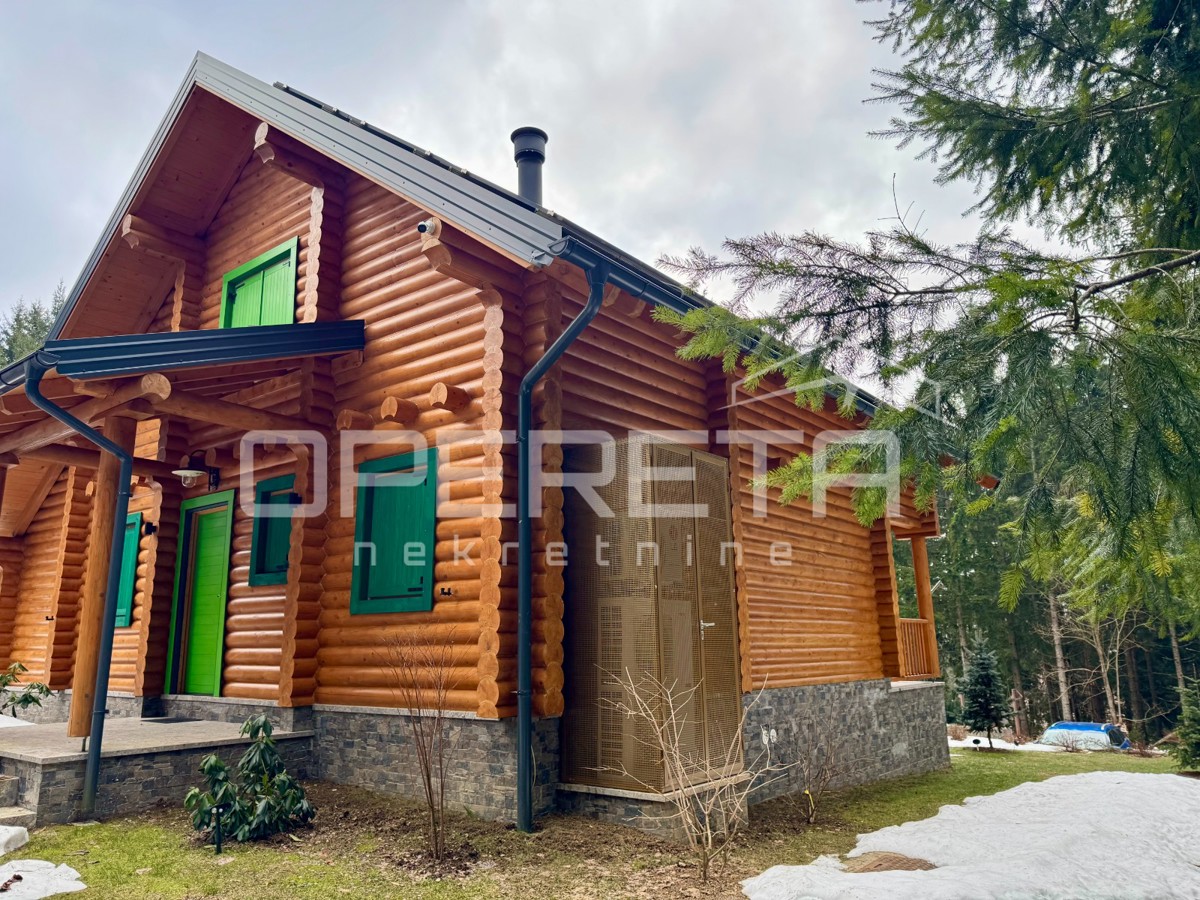 PRODAJA, GORSKI KOTAR, MRKOPALJ, PLANINSKA HIŠA.