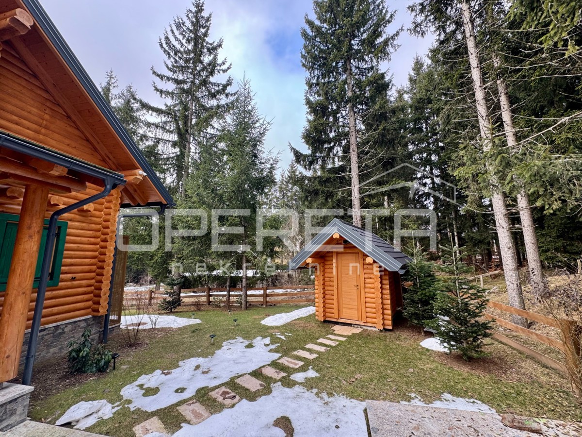 PRODAJA, GORSKI KOTAR, MRKOPALJ, PLANINSKA HIŠA.