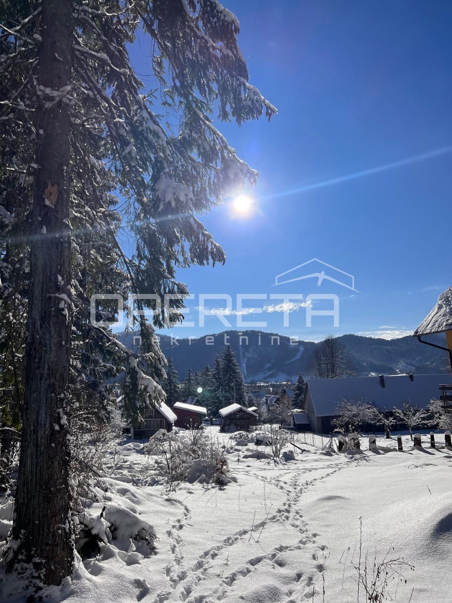 PRODAJA, GORSKI KOTAR, MRKOPALJ, PLANINSKA HIŠA.