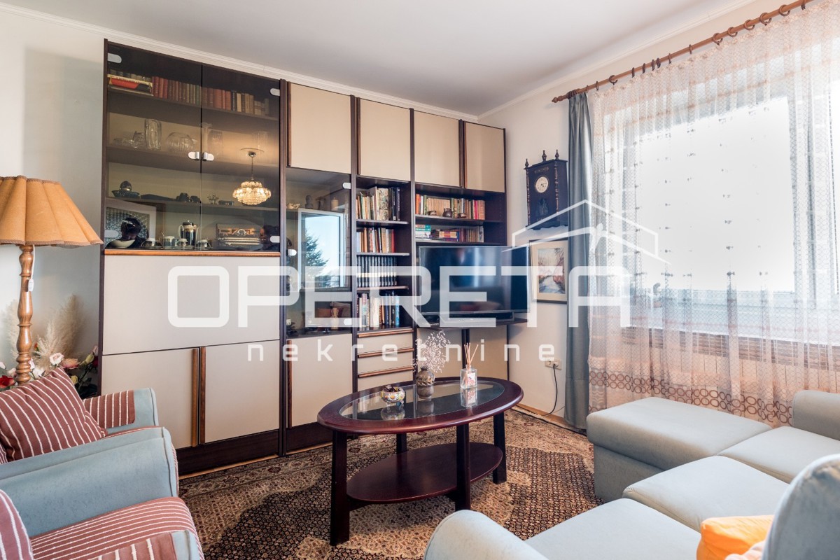 Prodaja, Hiša, Vrhovec, Vrhovec, Samostojeća, 215m2