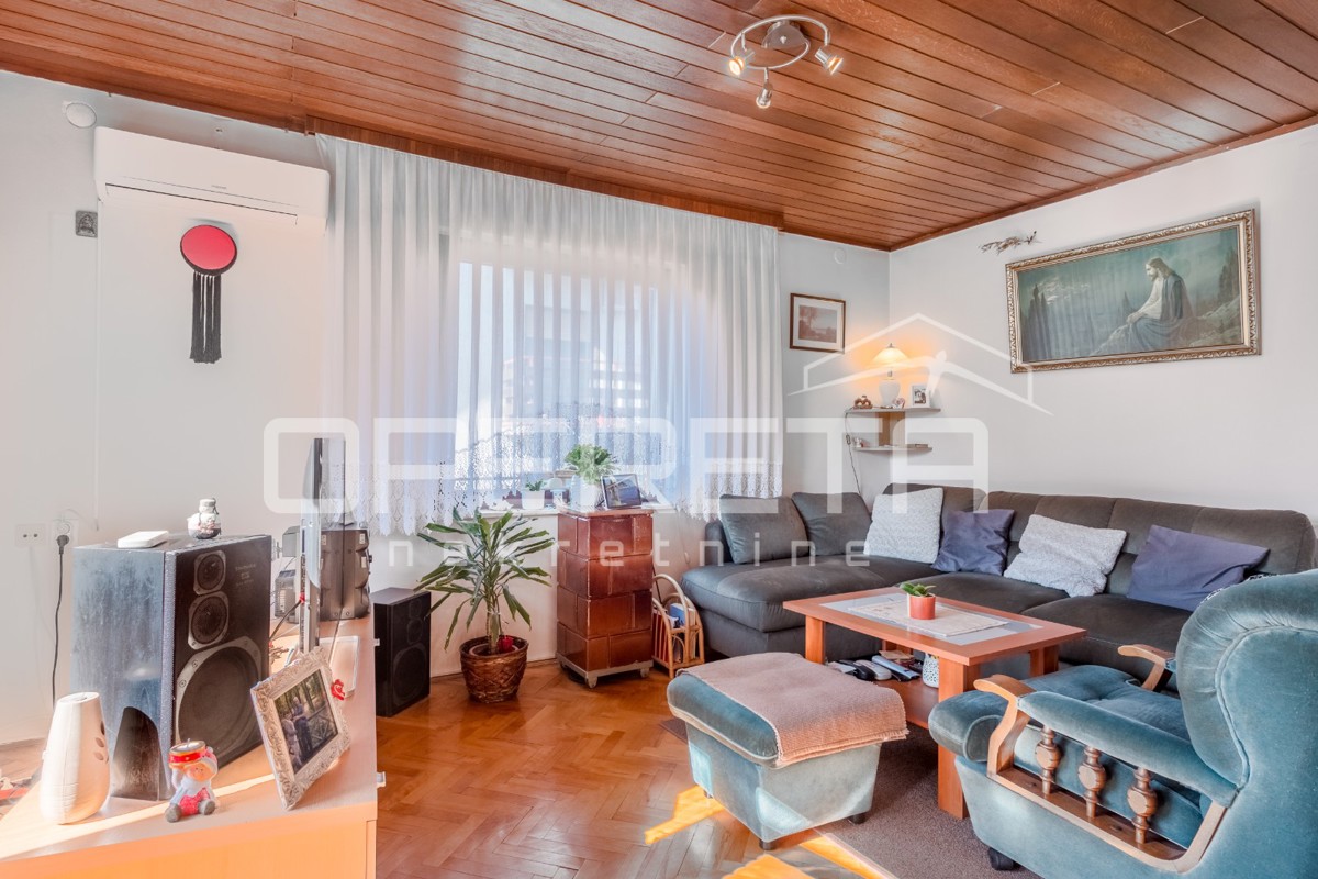 Prodaja, Hiša, Rudeš, Vivodinska, Polugrađena, 230m2