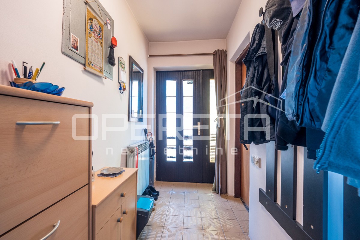 Prodaja, Hiša, Rudeš, Vivodinska, Polugrađena, 230m2