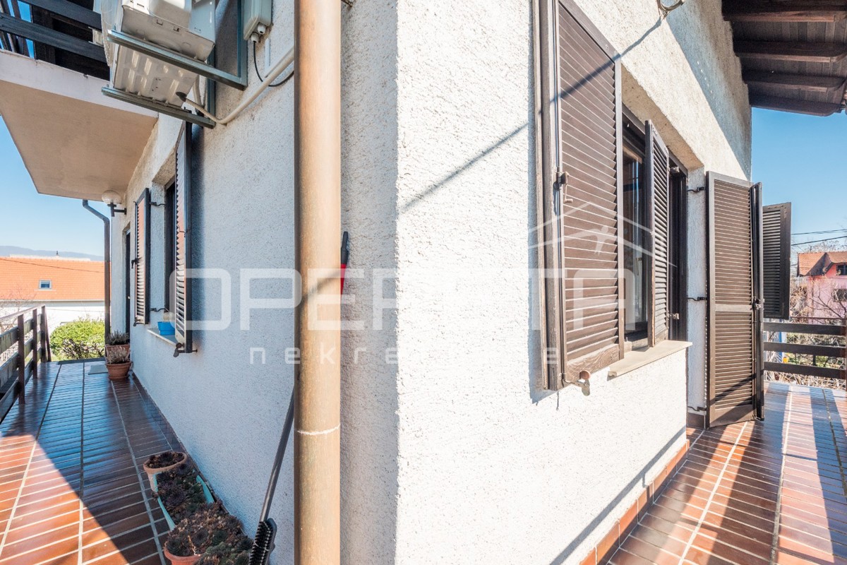 Prodaja, Hiša, Rudeš, Vivodinska, Polugrađena, 230m2