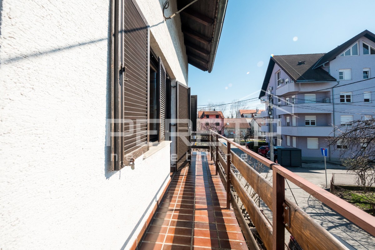 Prodaja, Hiša, Rudeš, Vivodinska, Polugrađena, 230m2