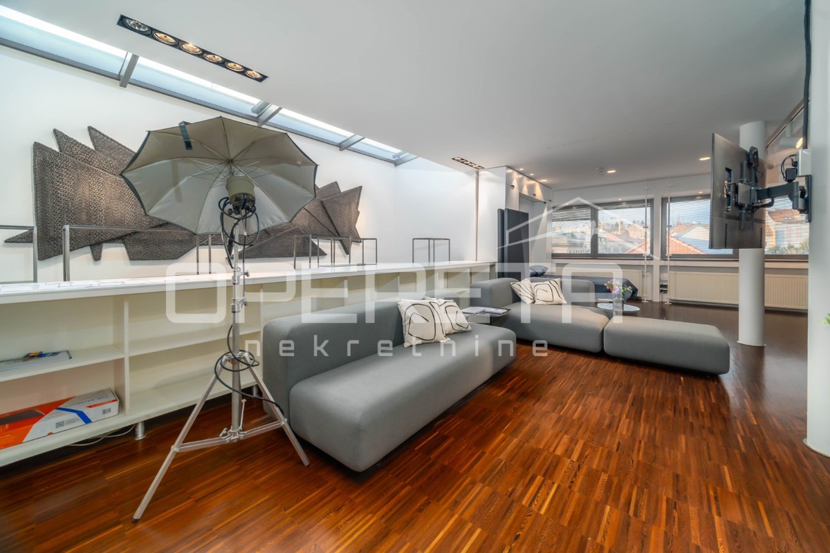 Prodaja, Ured, Centar, Centar, 602m2