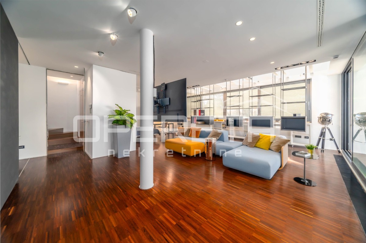 Prodaja, Ured, Centar, Centar, 602m2