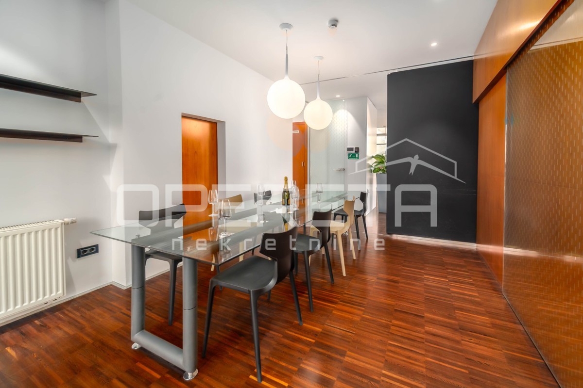 Prodaja, Ured, Centar, Centar, 602m2